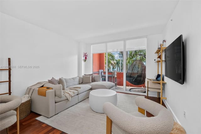 2000 N Bayshore Drive 306, Miami, FL 33137