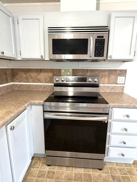 8423 SE Sandy Lane — photo 8