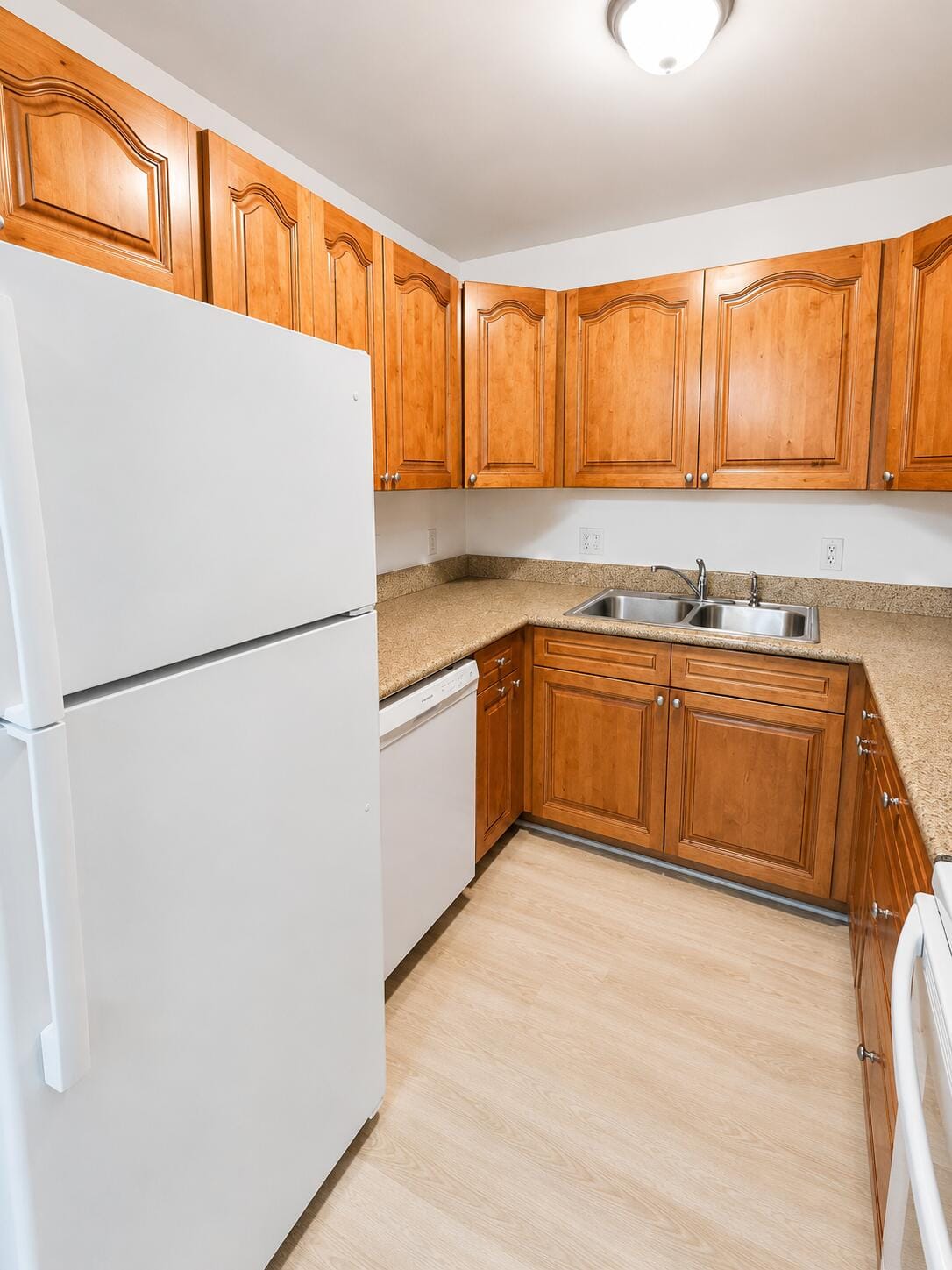 2201 NE 36th Street 209 — photo 5