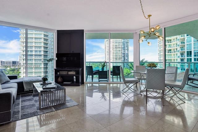 150 Sunny Isles Boulevard 1-805, Sunny Isles Beach, FL 33160