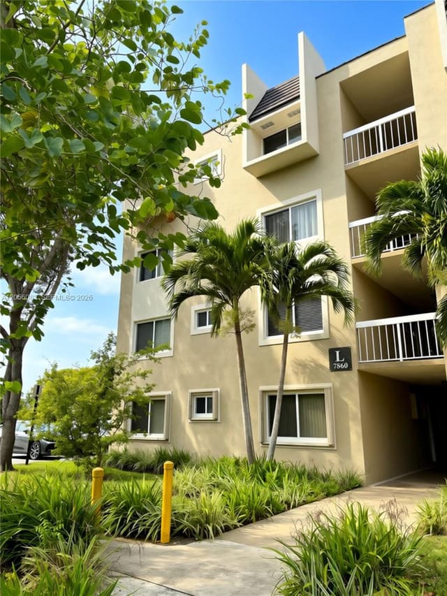 7860 Camino Real 412, Village Of Kings Creek Co, Miami, FL