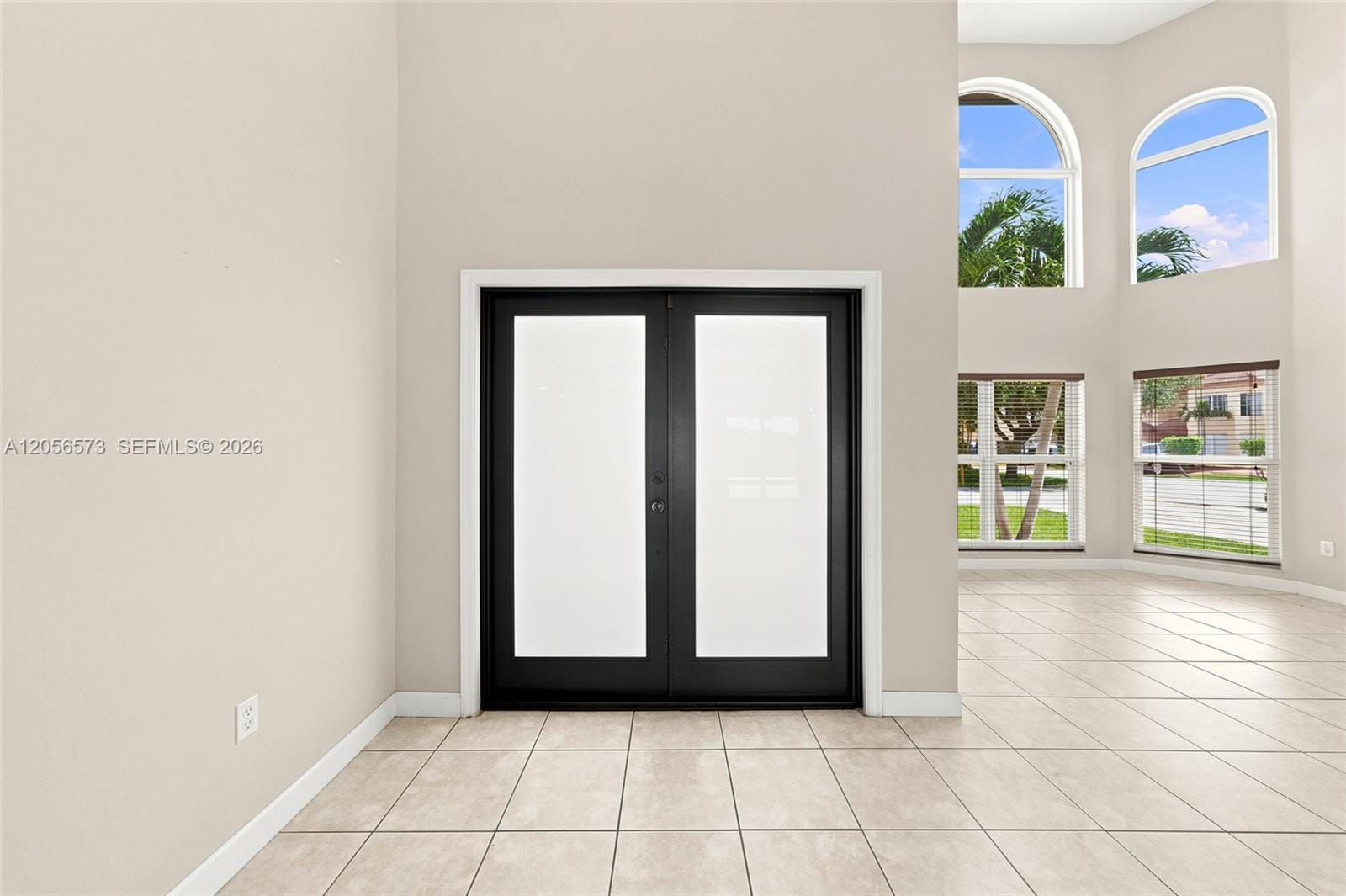 8406 NW 201st Street, Hialeah, FL 33015 photo 7