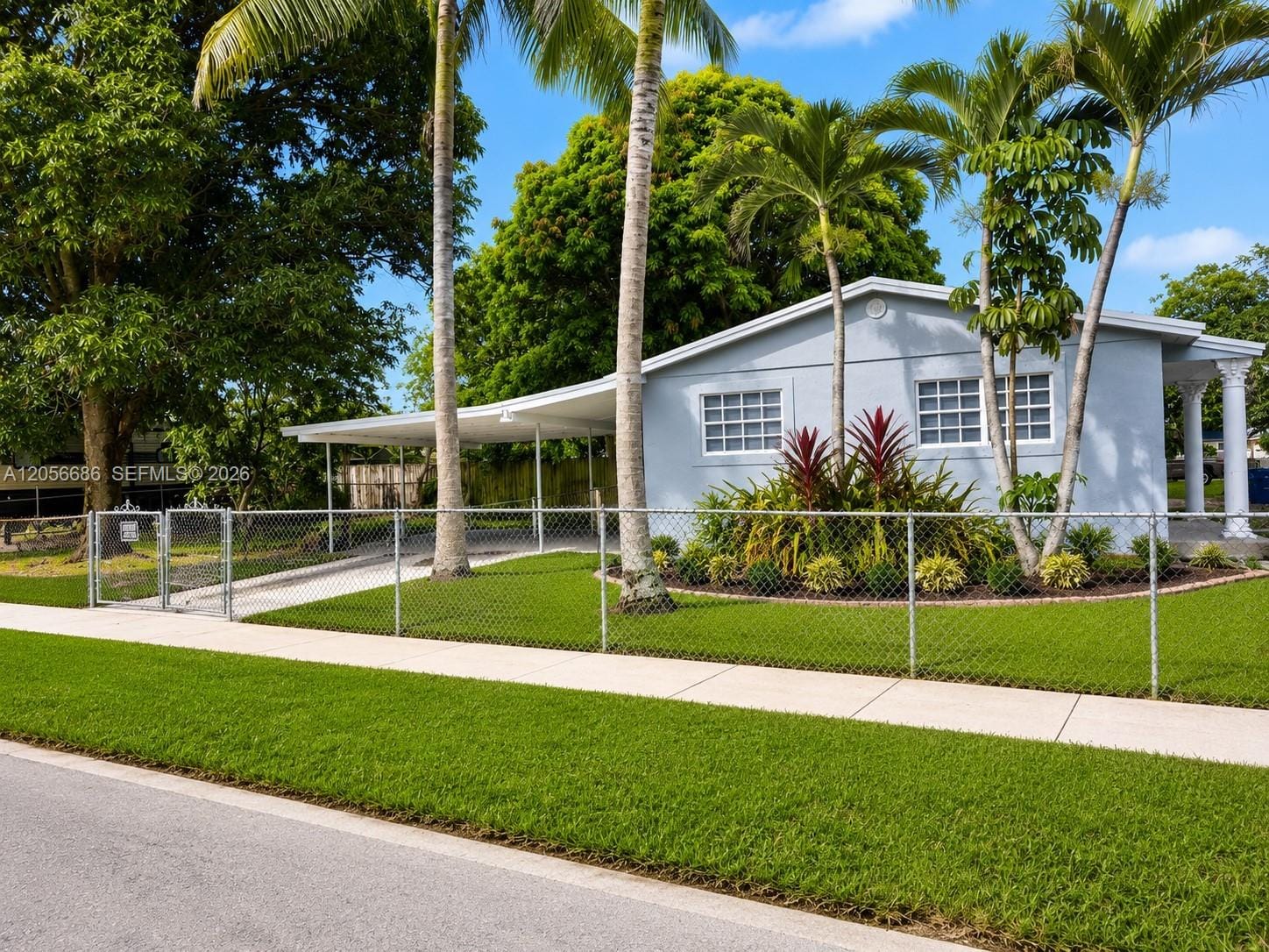 17981 NW 22nd Court, Miami Gardens, FL 33056 photo 2