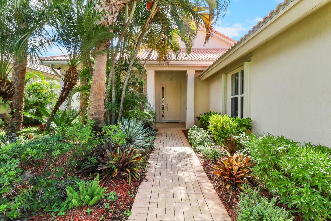 9110 Bay Harbour Circle — photo 4