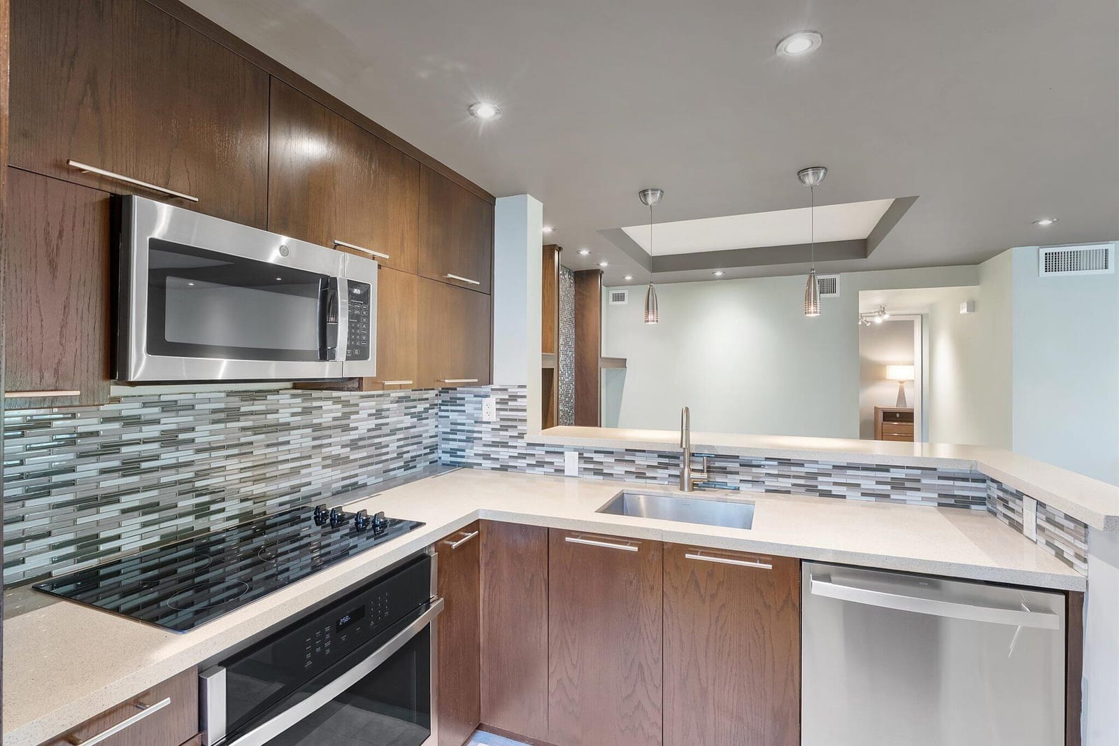 2705 S OAKLAND FOREST Drive 104, Oakland Park, FL 33309 photo 16