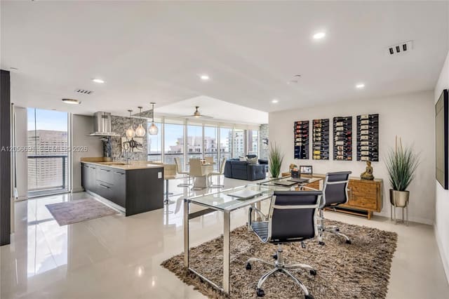 495 Brickell Avenue 3702, Miami, FL 33131