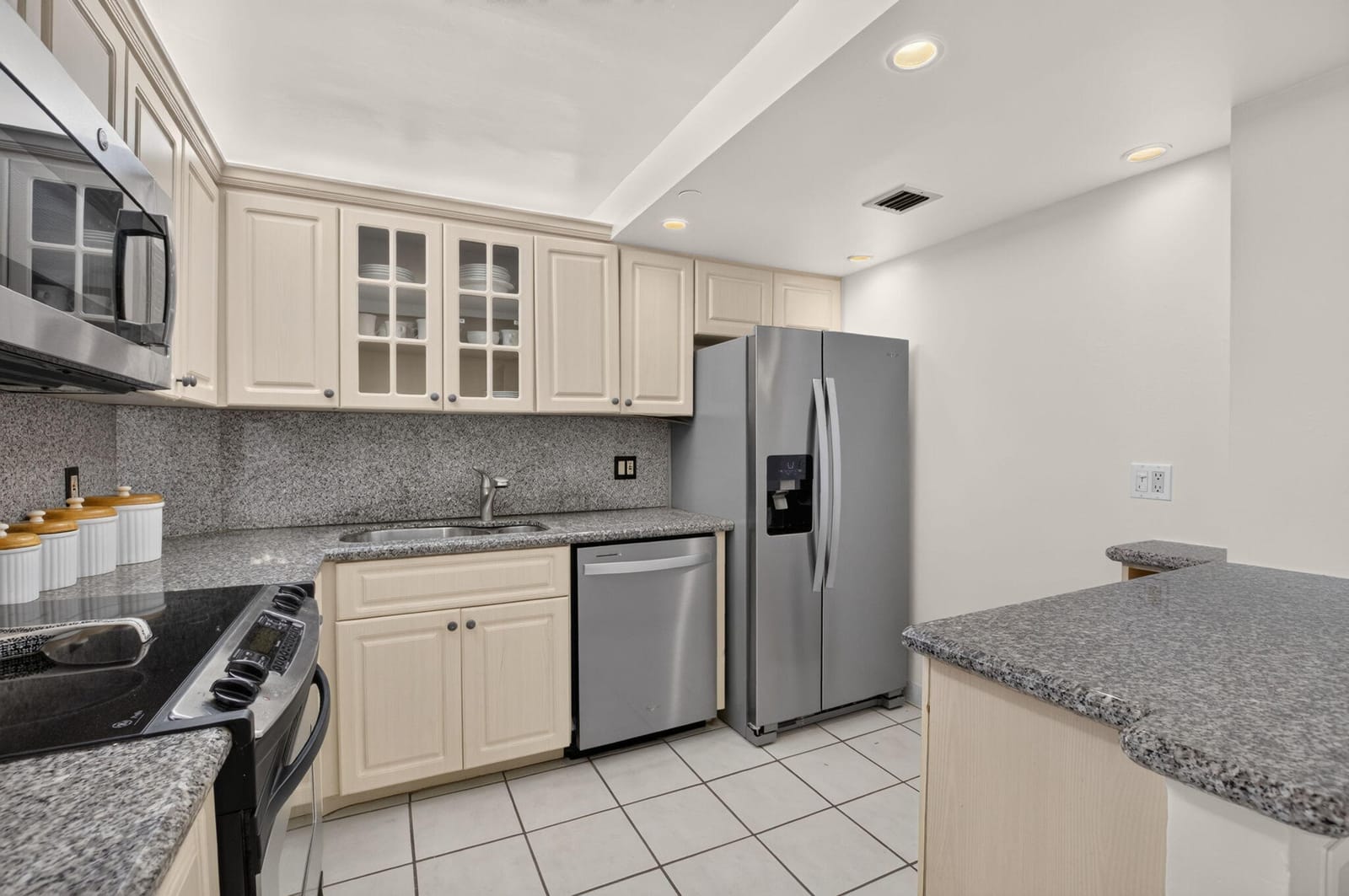 3912 S Ocean Boulevard 501, Highland Beach, FL 33487 photo 8