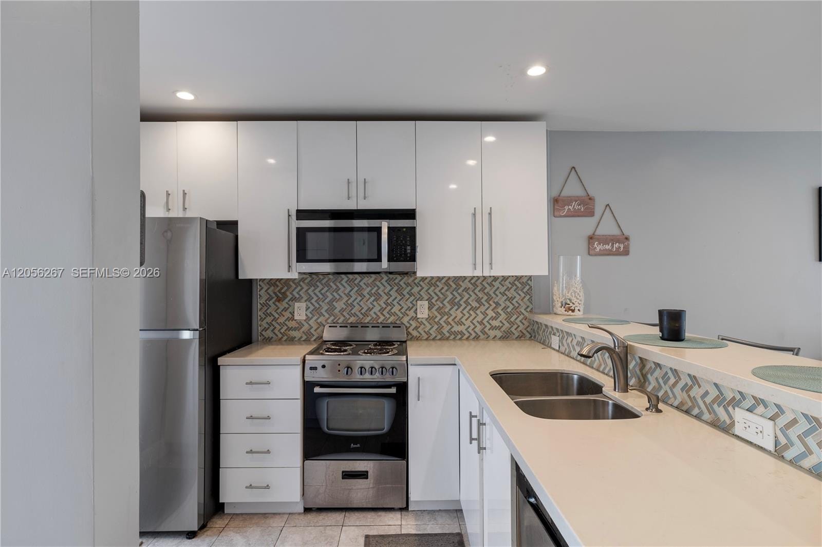 1461 S Ocean Boulevard 222, Lauderdale-By-The-Sea, FL 33062 photo 5