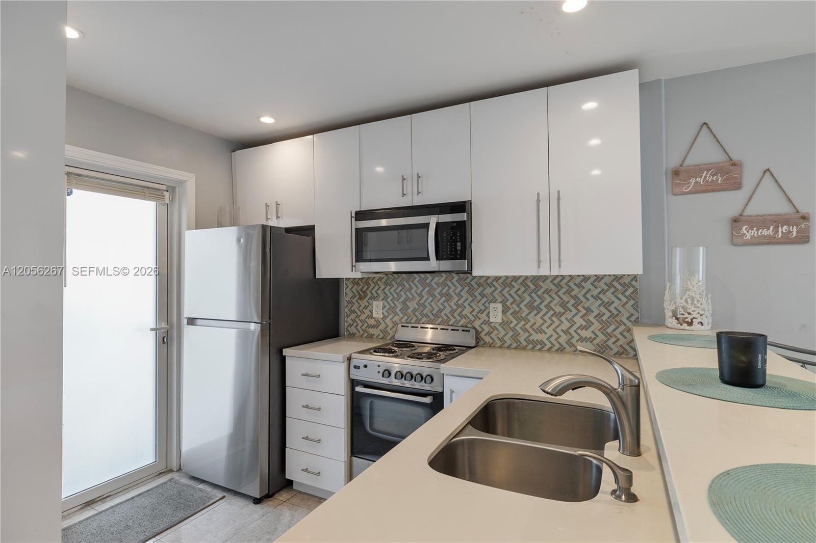 1461 S Ocean Boulevard 222, Lauderdale-By-The-Sea, FL 33062 photo 6