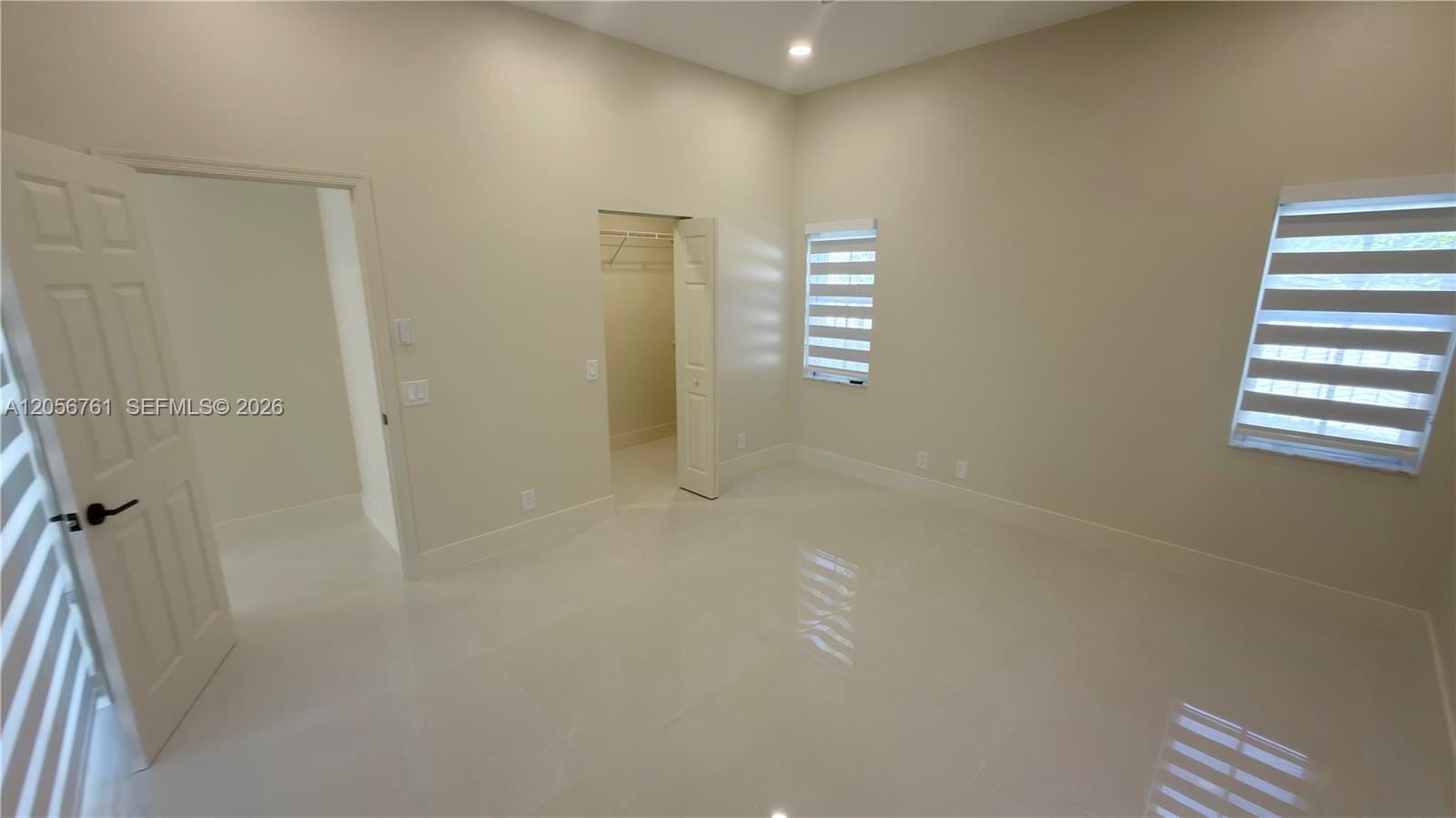 692 Maplewood Court — photo 11