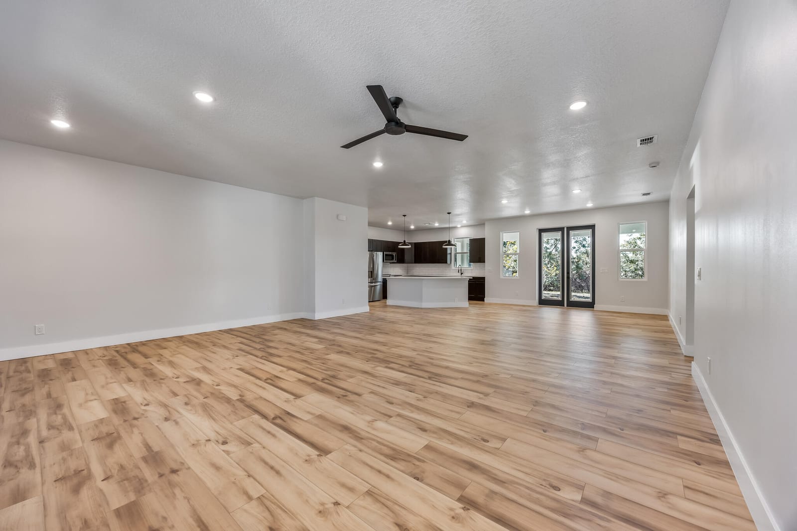 1254 HEITZMAN Avenue SW — photo 7