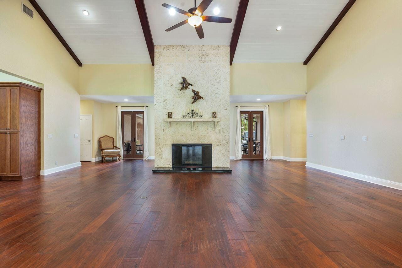 14590 CRAZY HORSE Lane — photo 8