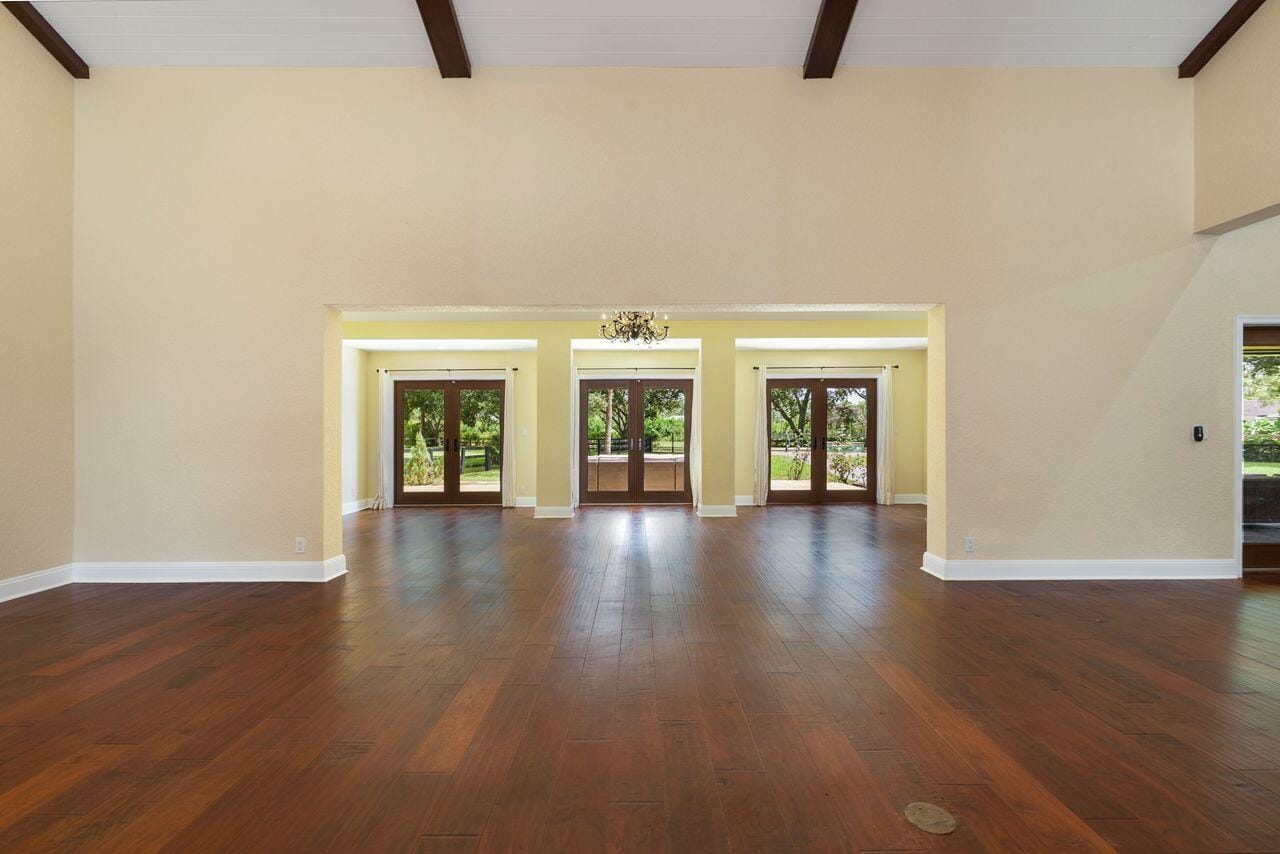 14590 CRAZY HORSE Lane — photo 9