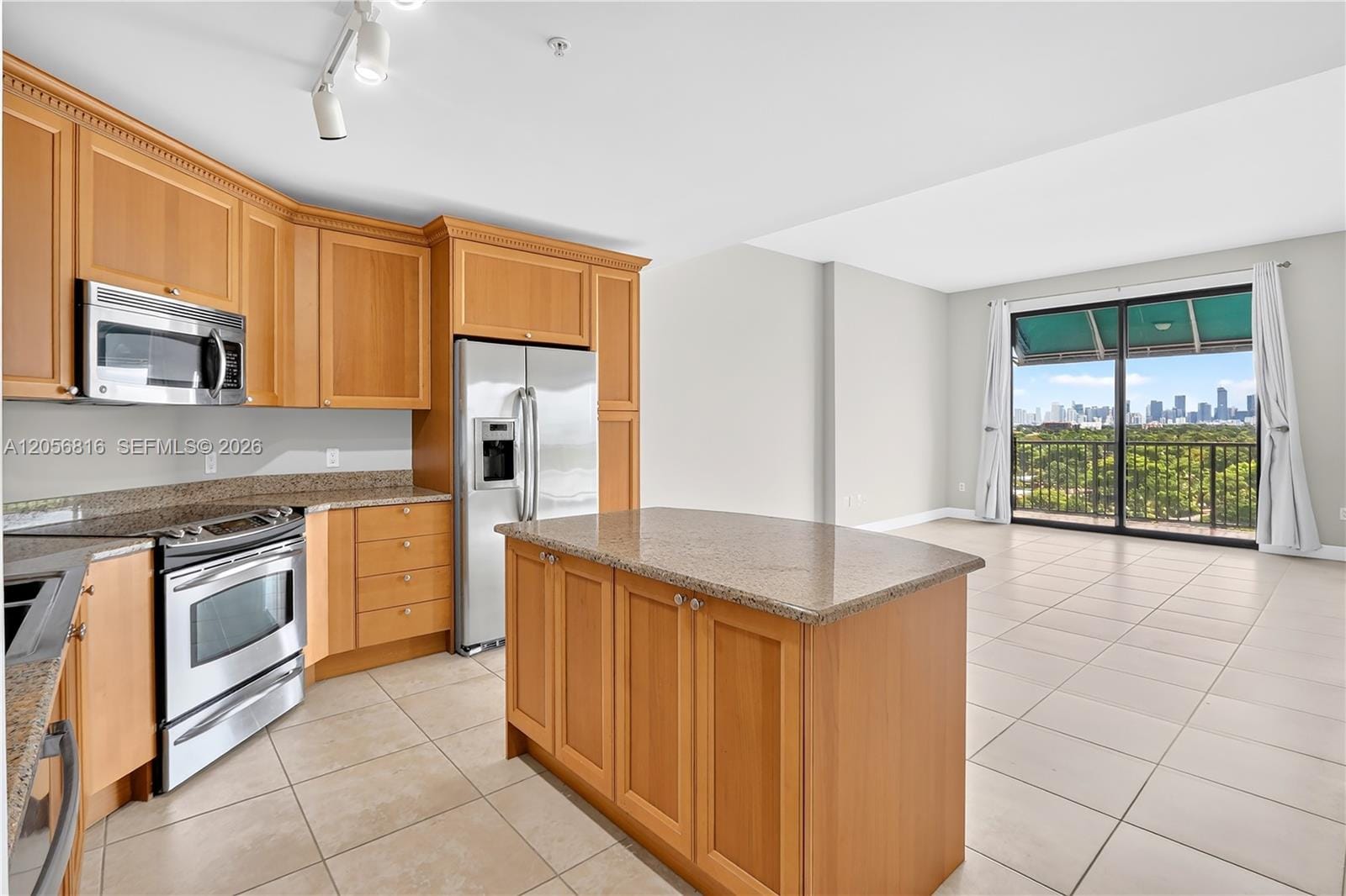 55 Merrick Way 832, Coral Gables, FL 33134 photo 3