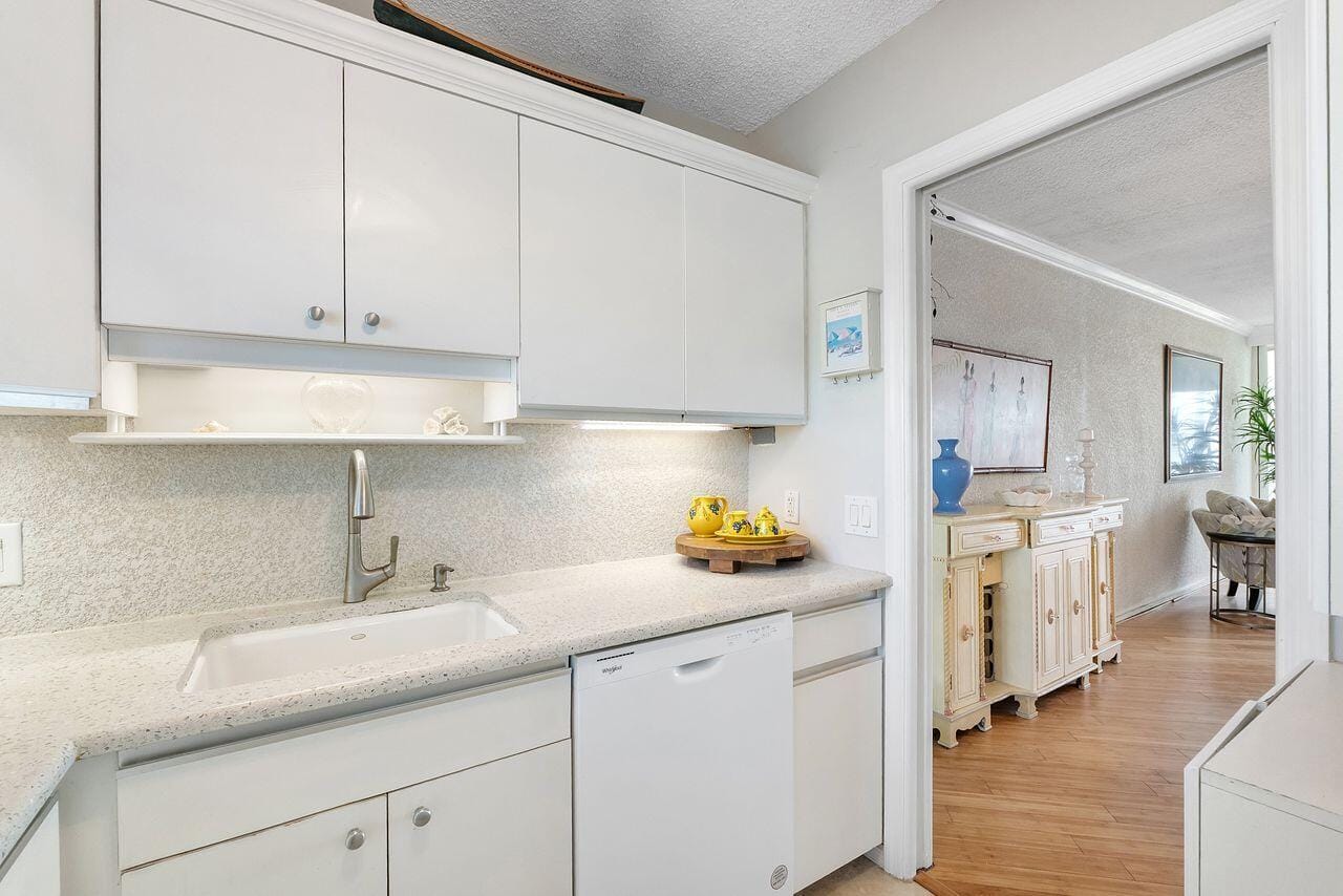 500 SE 21st Avenue 304 — photo 8