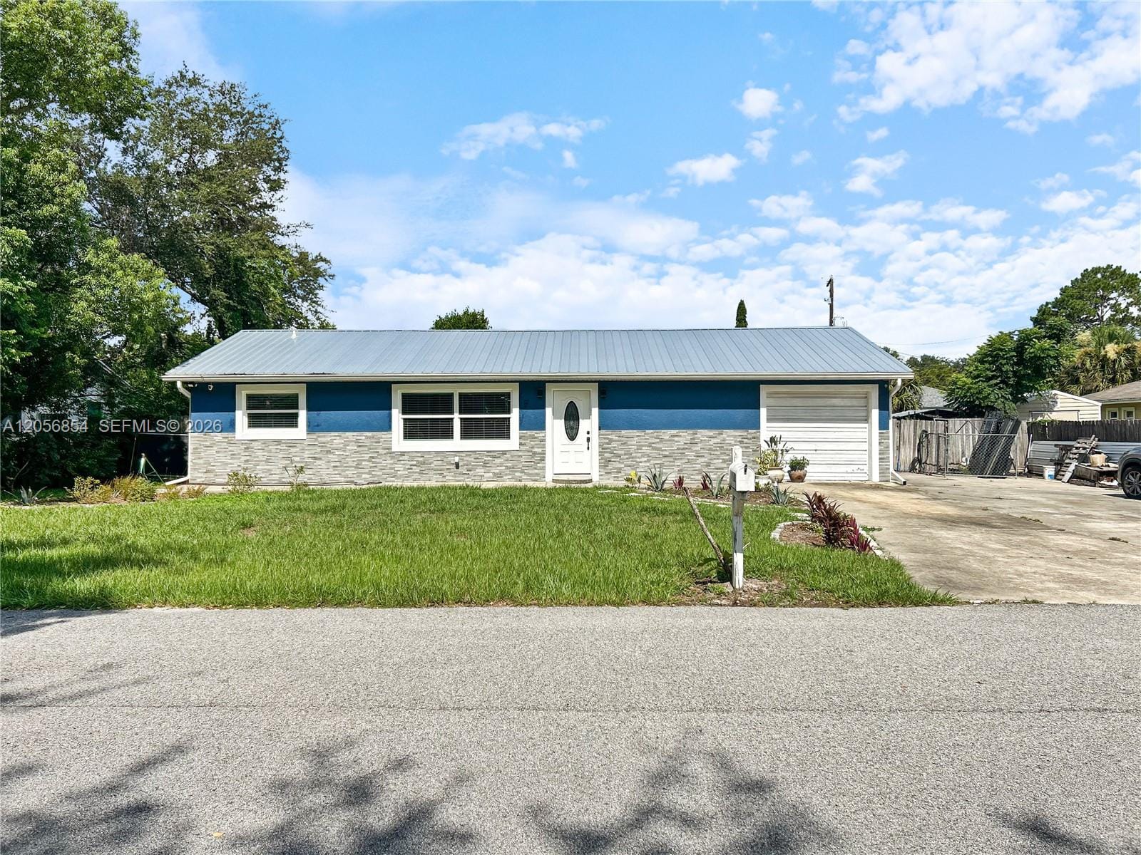 712 Virginia Lane, FL 32703