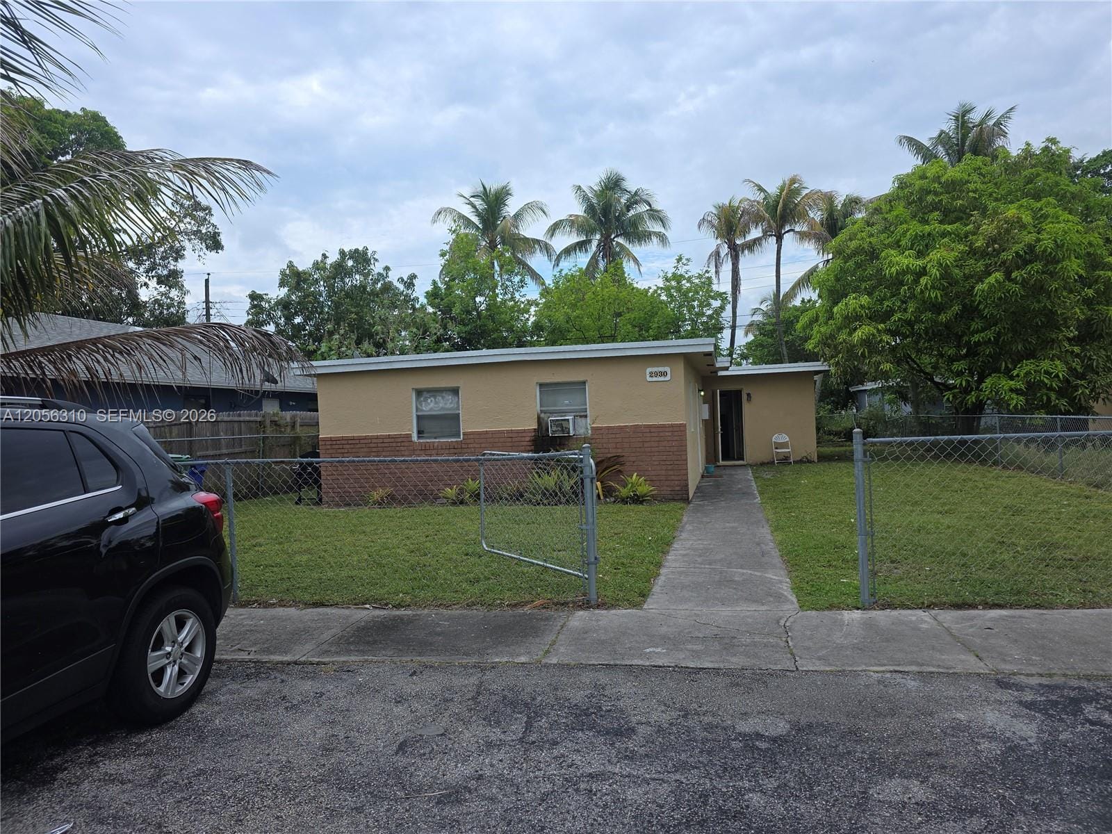 2930 NW 8th Street, Fort Lauderdale, FL 33311