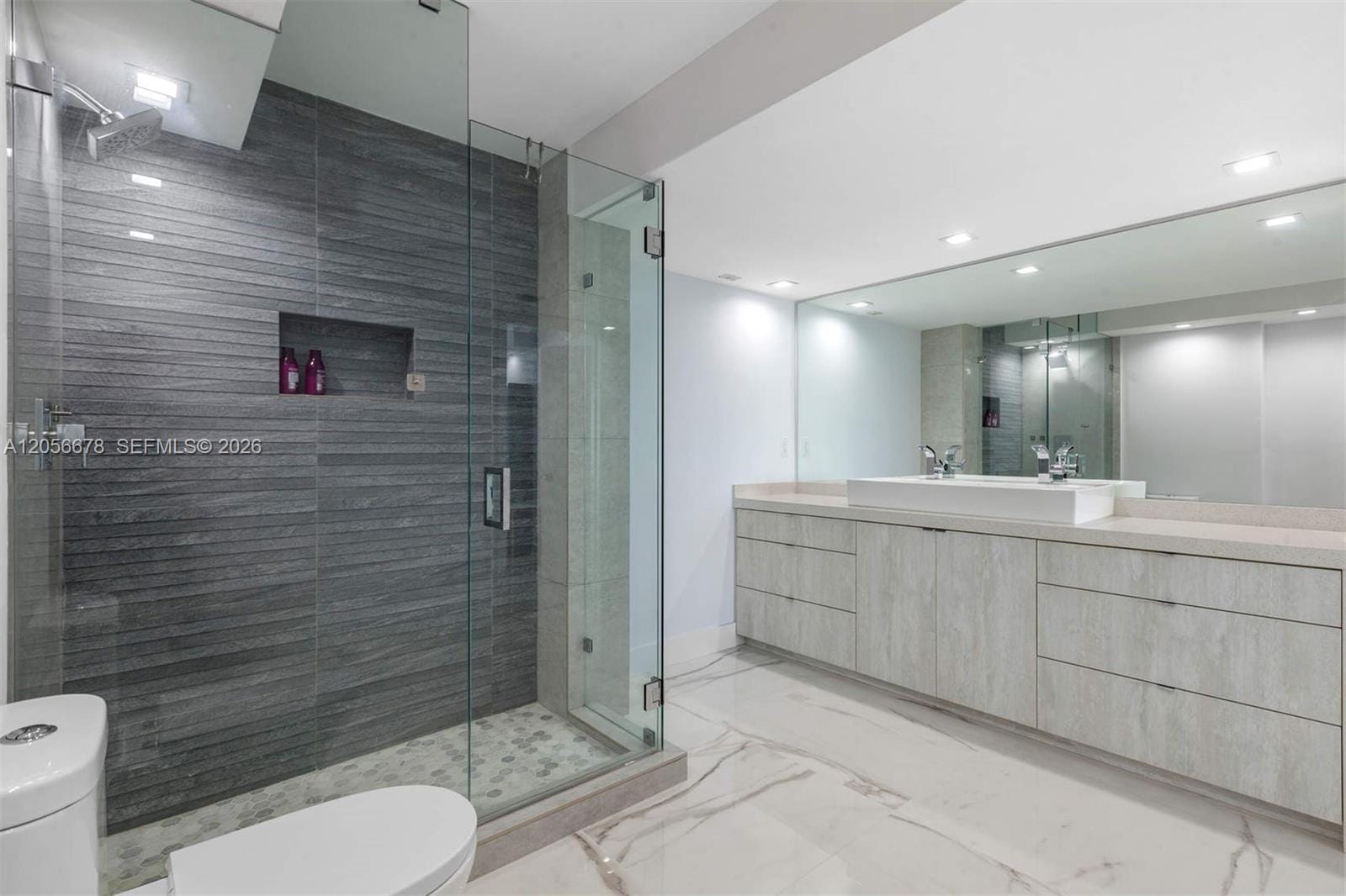 6039 Collins Avenue 1527, Miami Beach, FL 33140 photo 18