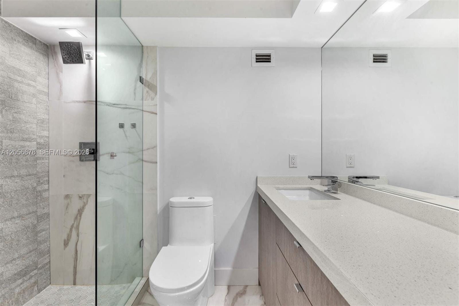 6039 Collins Avenue 1527, Miami Beach, FL 33140 photo 20