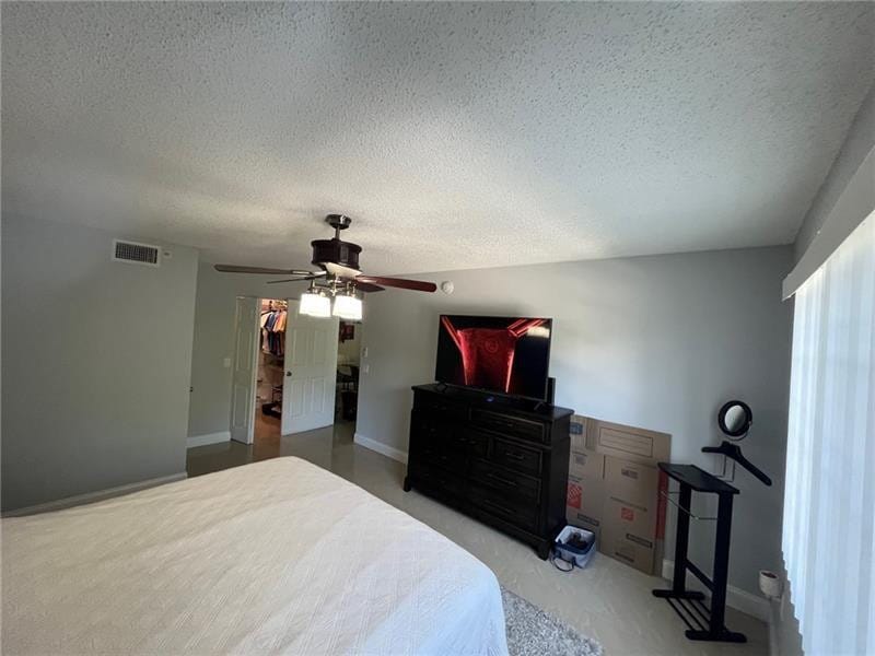 5051 WILES Road 207 — photo 10