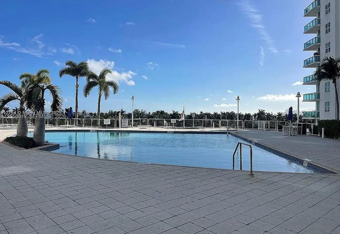 7900 Harbor Island Drive 705 — photo 10