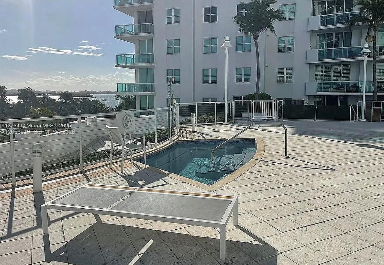 7900 Harbor Island Drive 705 — photo 11