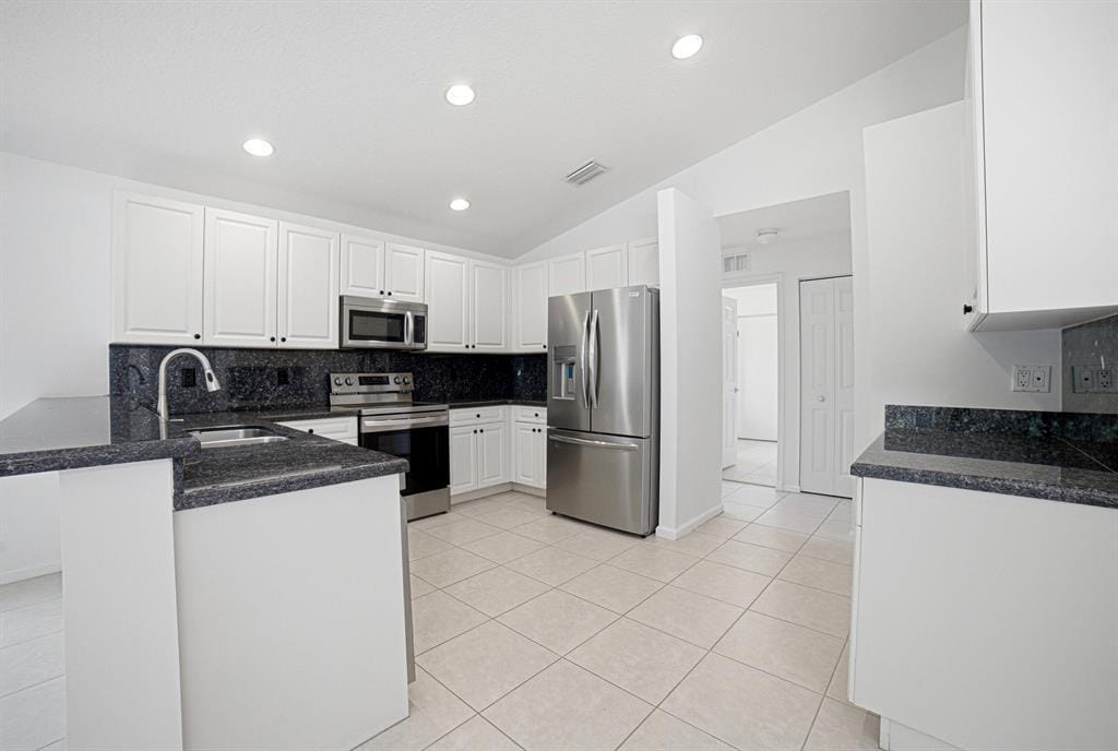 7639 Tarpon Cove Circle — photo 5