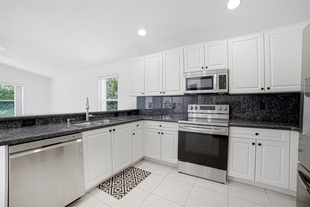 7639 Tarpon Cove Circle — photo 7