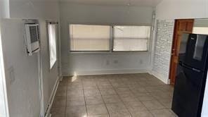 1824 ROOSEVELT Street 1 — photo 3