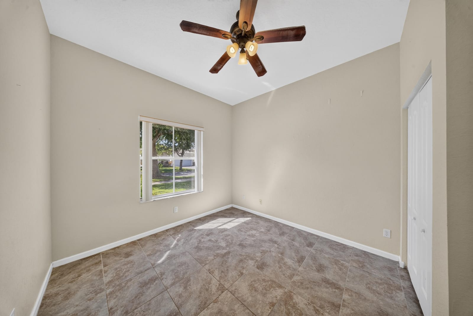 5743 Sunberry Circle, Fort Pierce, FL 34951 photo 27