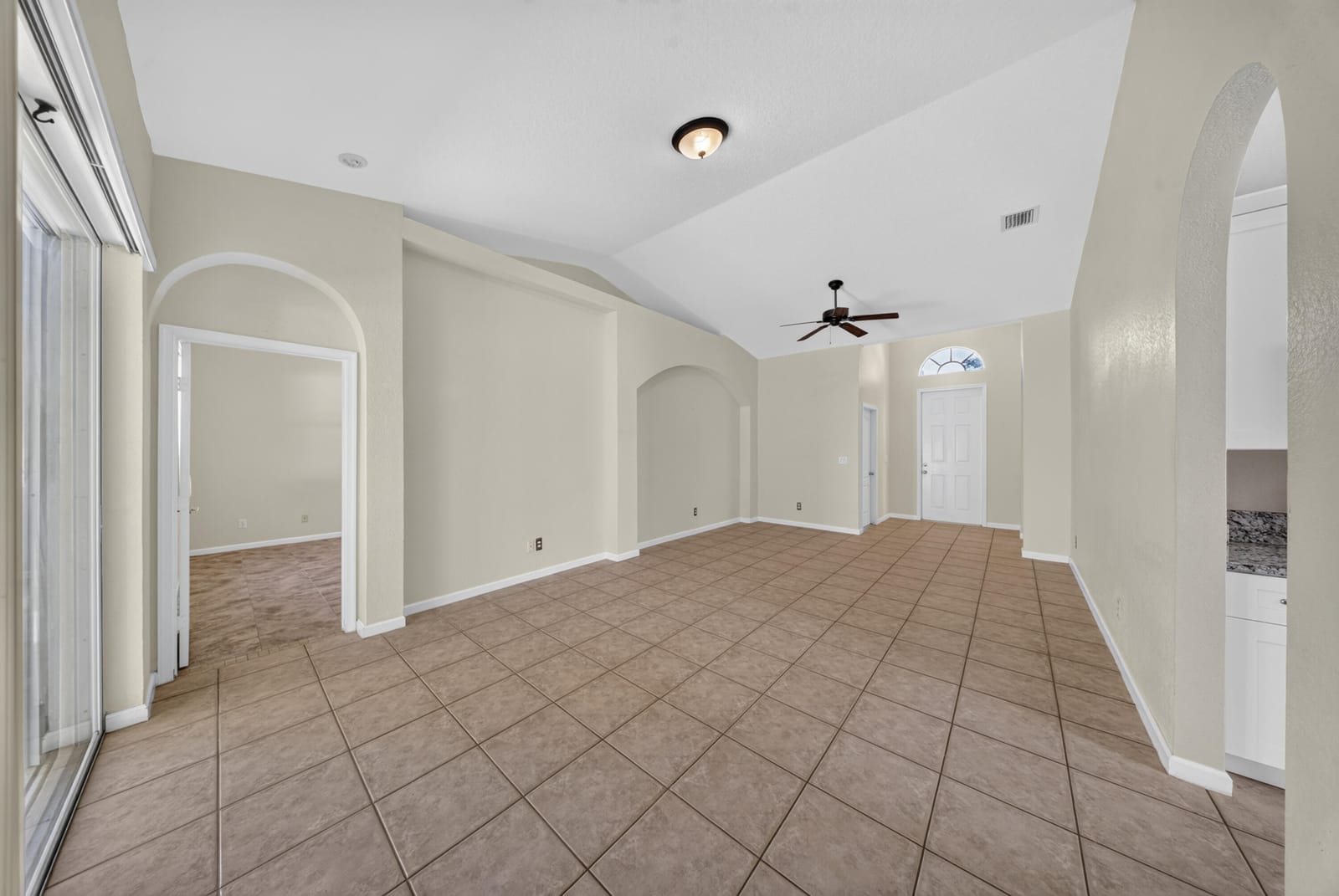 5743 Sunberry Circle, Fort Pierce, FL 34951 photo 9