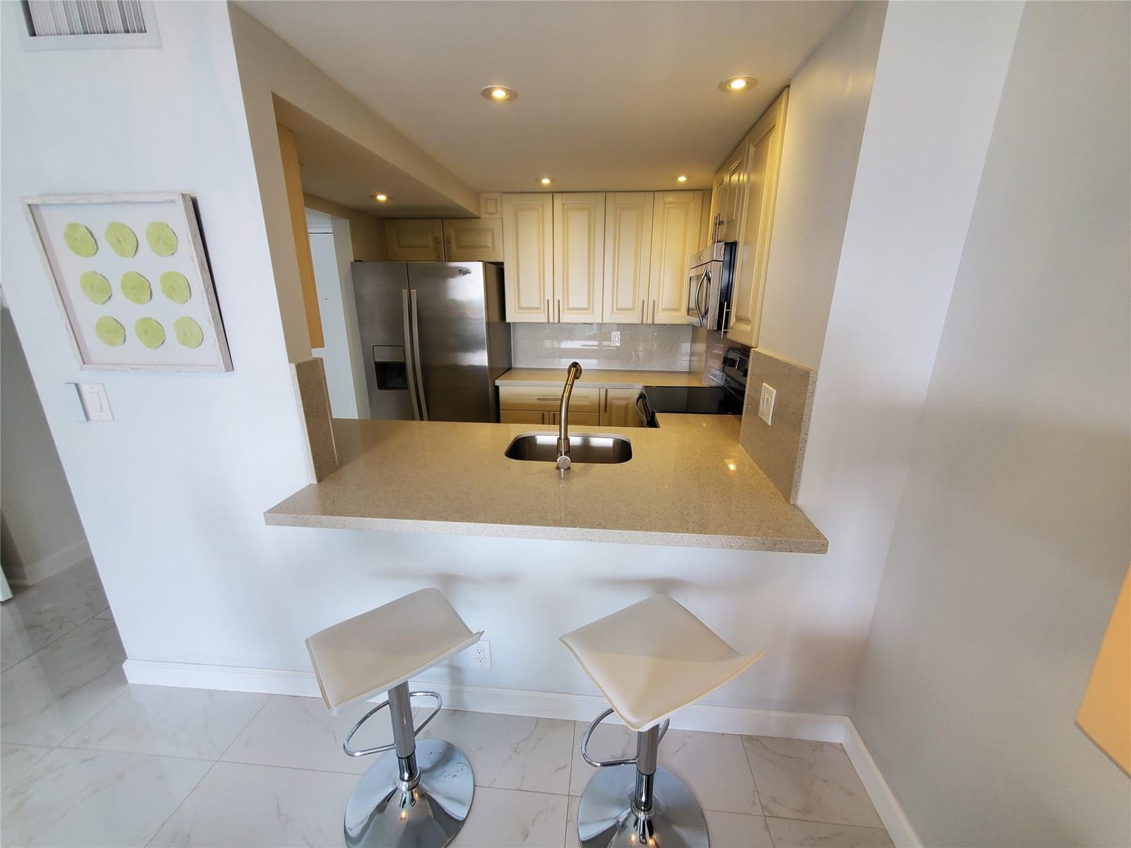 3031 N Ocean Boulevard 708 — photo 7