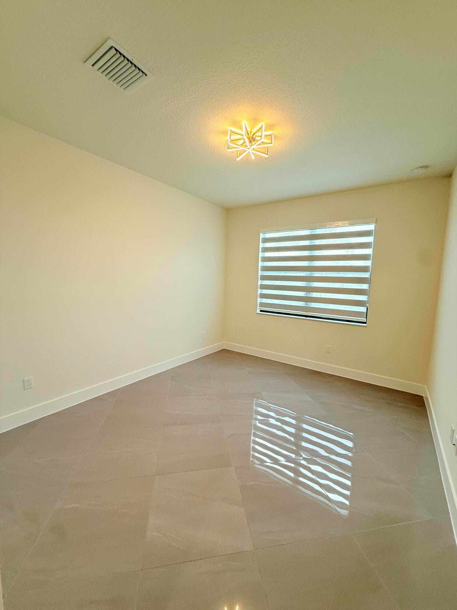 7181 VILLAMAR Way, Lake Worth, FL 33463 photo 13