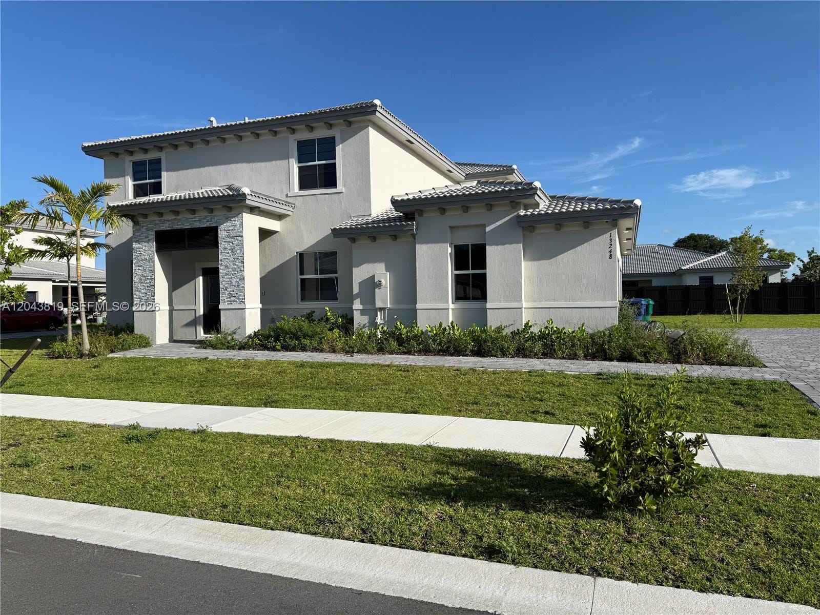 13248 SW 188th Terrace — photo 2