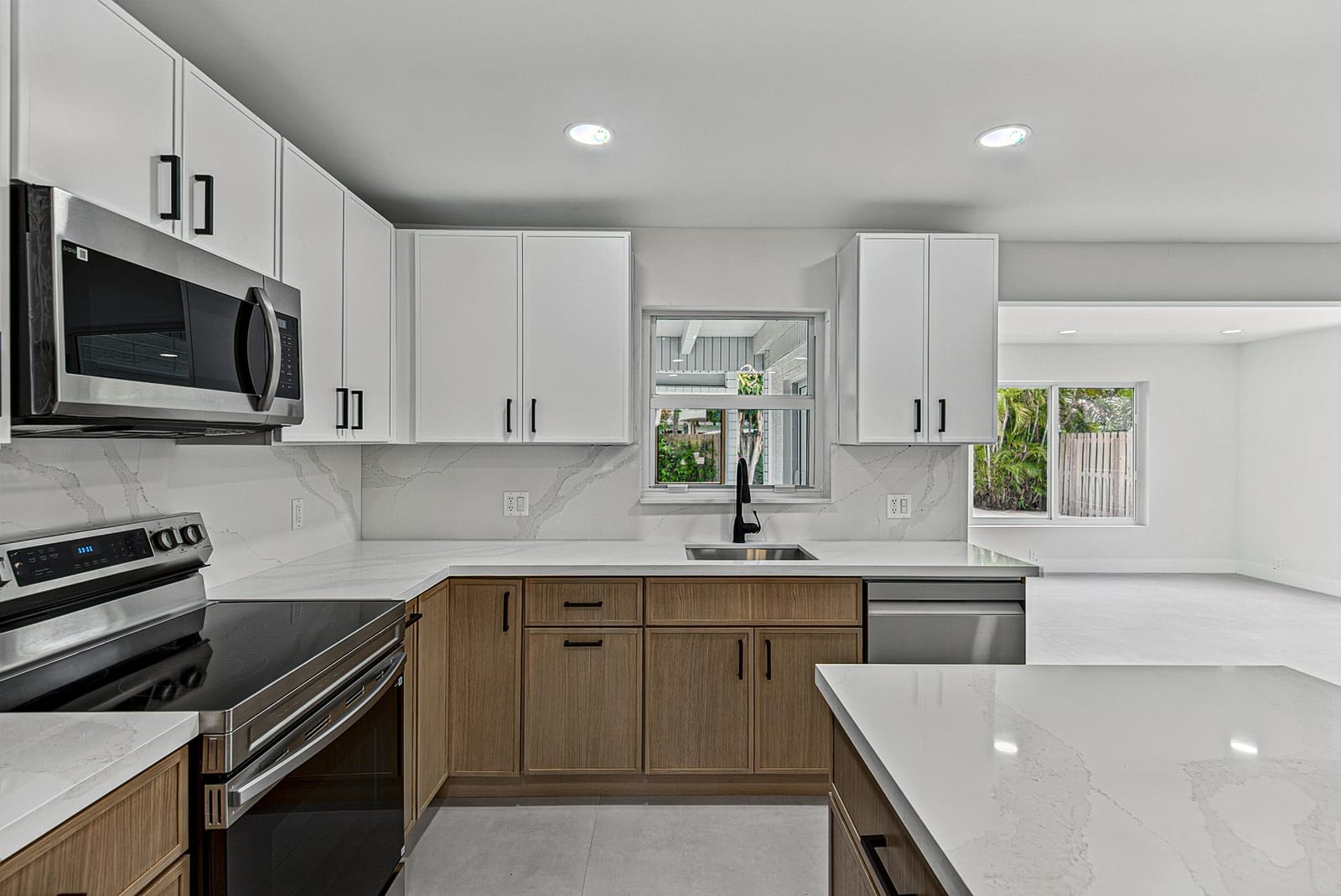 350 NE 42ND Street, Oakland Park, FL 33334 photo 16