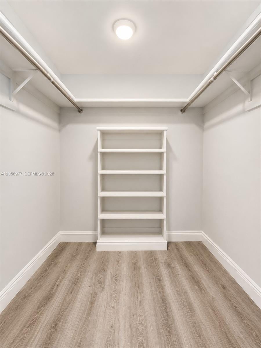 1881 Middle River Drive 604 — photo 7