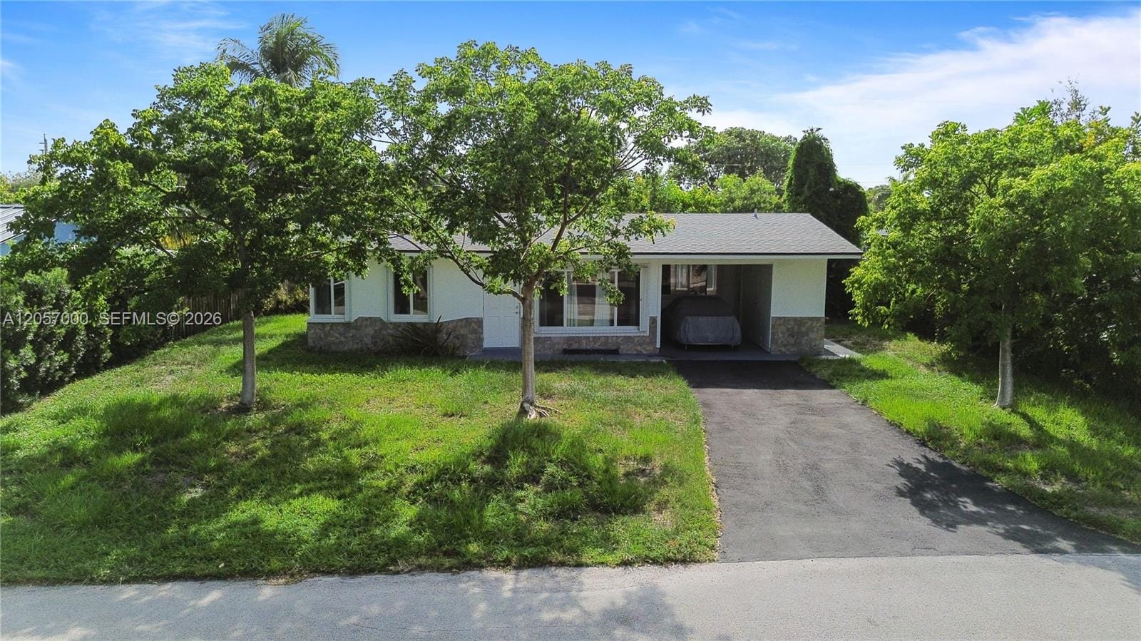 Pending home at 3021 NE 11th Terrace, Pompano Beach, FL 33064