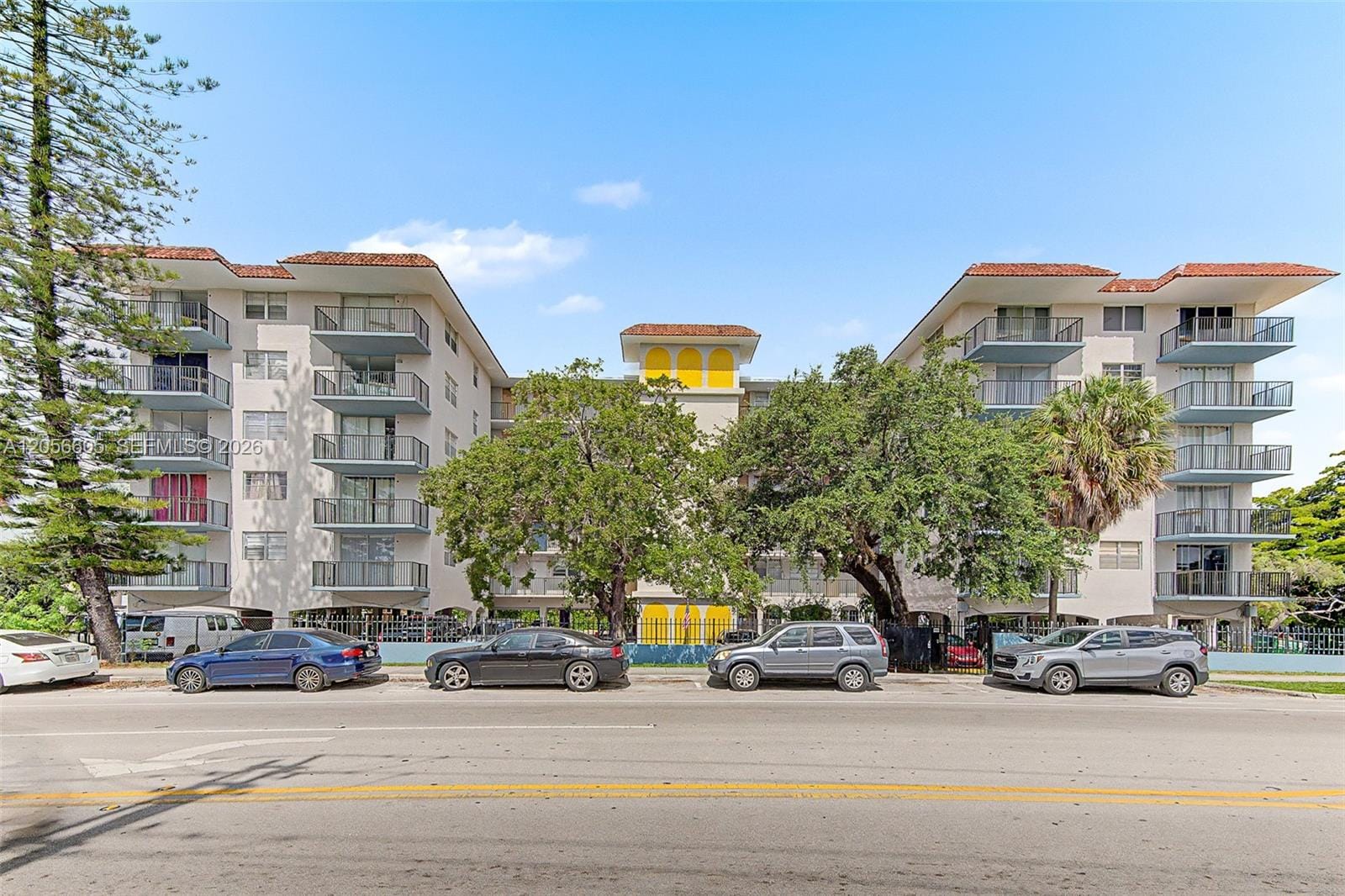 12590 NE 16th Avenue 402, North Miami, FL 33161