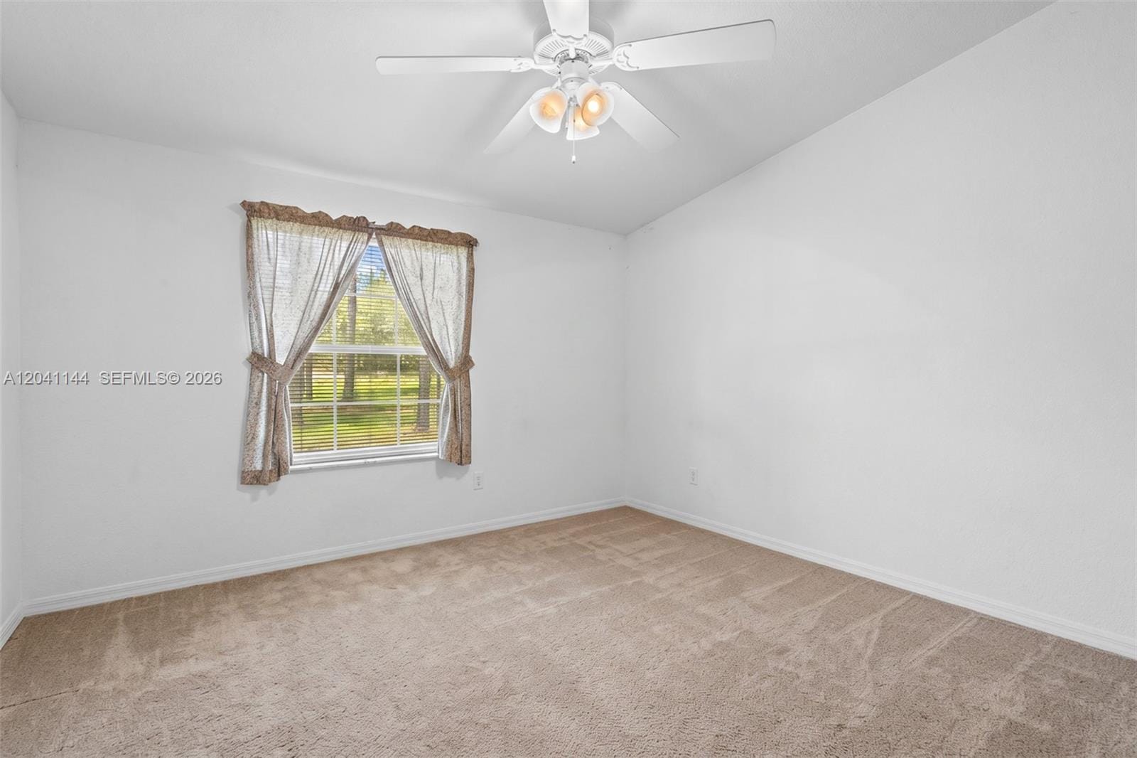 12251 SE 66th Place, FL 32668 photo 28