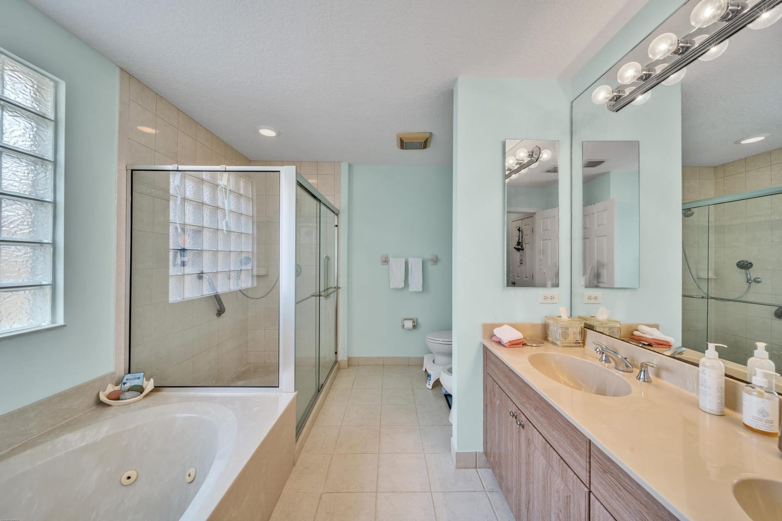 4831 S Classical Boulevard, Delray Beach, FL 33445 photo 19