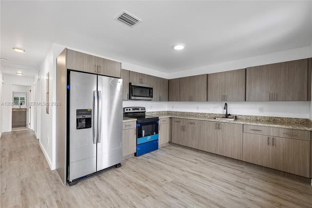 1884-1886 NW 64th Street B, Miami, FL 33147