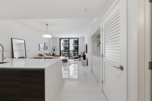 301 Altara Avenue 520, Coral Gables, FL 33146
