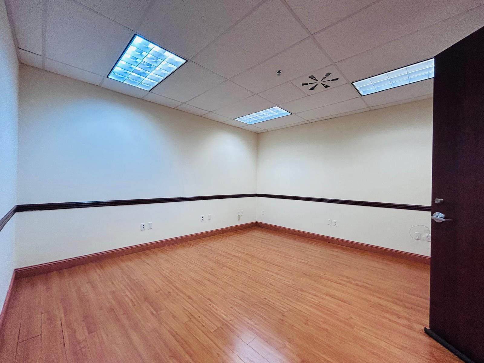 2893 Executive Park Drive 106, Weston, FL photo 17