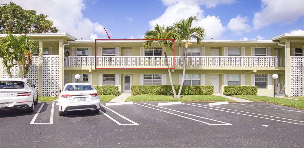1141 Calamondin Terrace 202