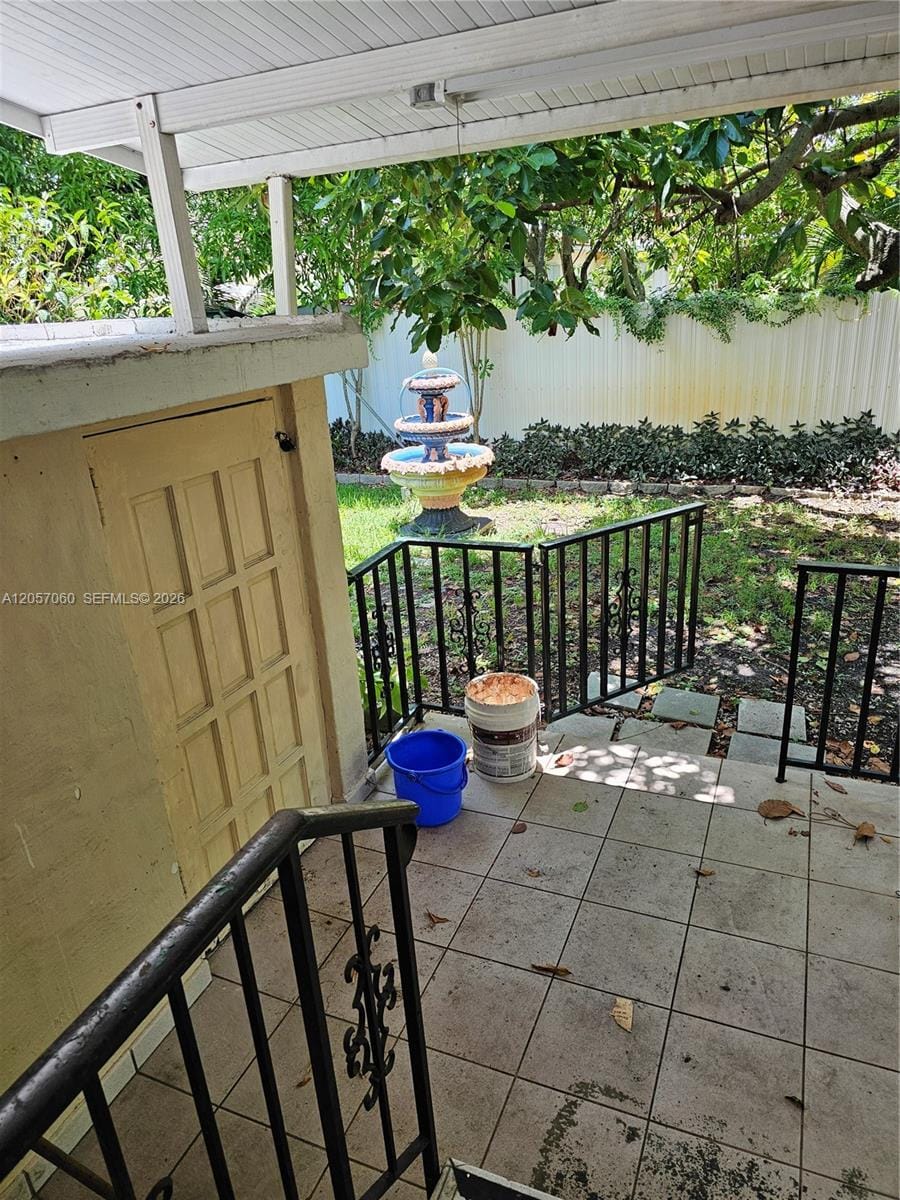310 Ponce De Leon Boulevard, Coral Gables, FL 33134 photo 16