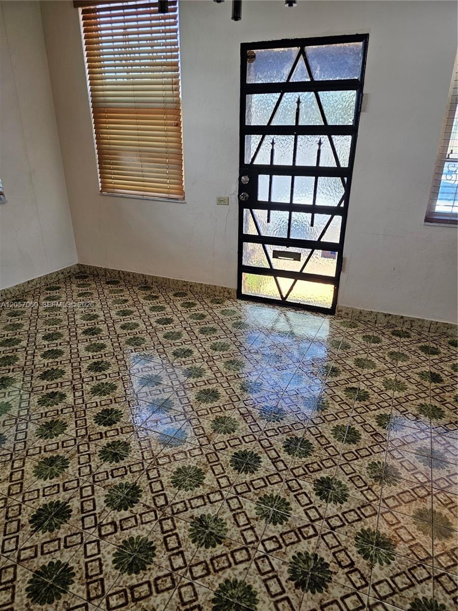 310 Ponce De Leon Boulevard, Coral Gables, FL 33134 photo 18