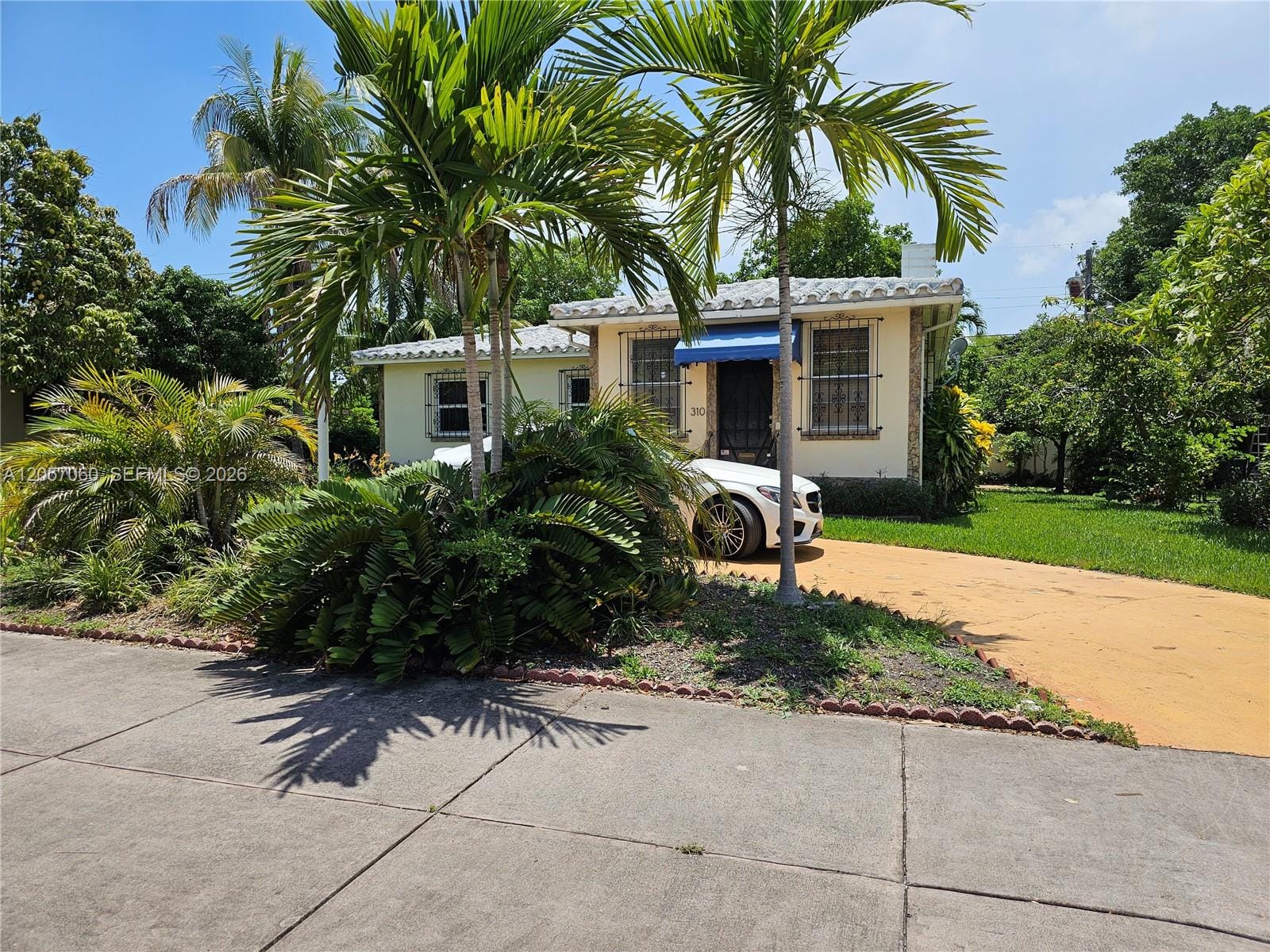 310 Ponce De Leon Boulevard, Coral Gables, FL 33134