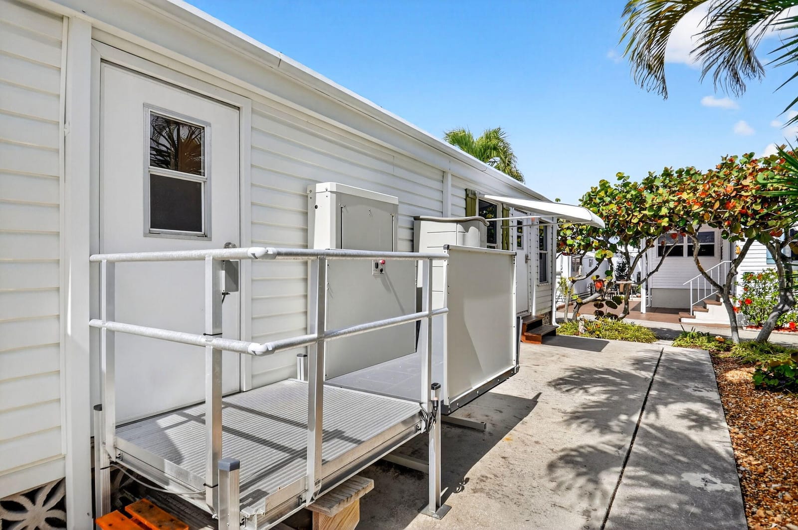 5 Cedar Drive CD5, Briny Breezes, FL 33435 photo 5