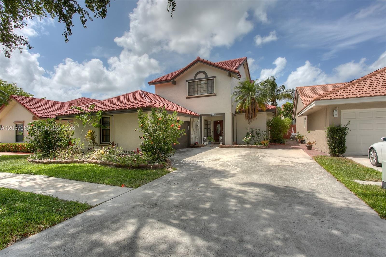 9521 NW 18th Manor