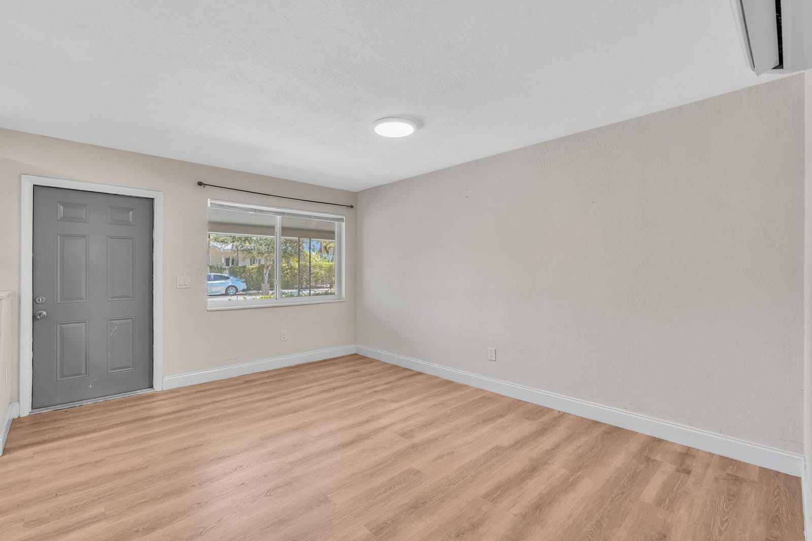 800 MOFFETT Street 3 — photo 6